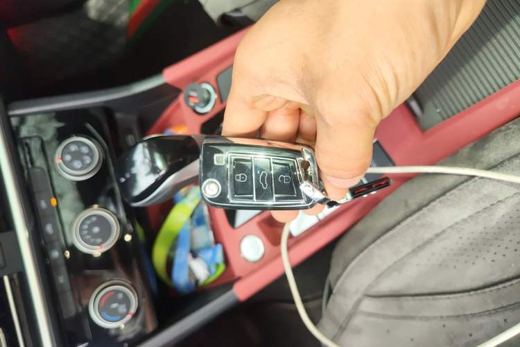 Used Volkswagen Sagitar 2025 Revised 300TSI DSG Excellence Edition
