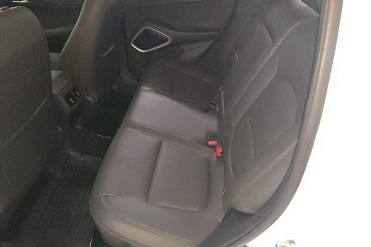 Used Hyundai ix35 2018 2.0L Automatic 2WD Zhiyong·Changxiang Edition Left Rear Seat