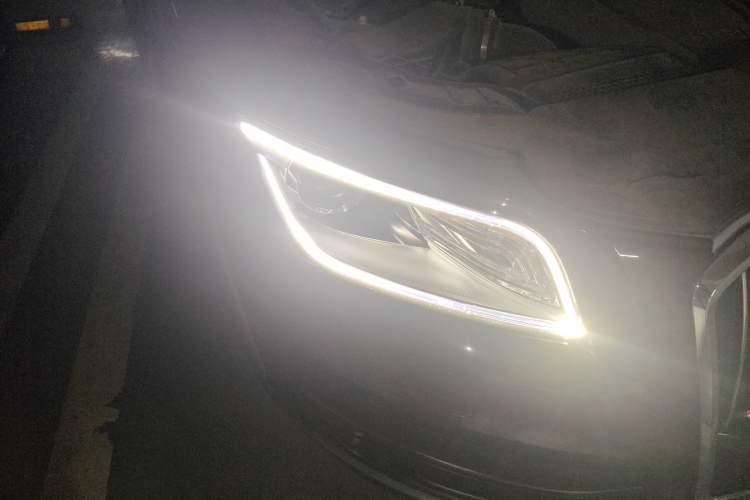 Used Audi Q5 2017 Plus 40 TFSI Technology Model
