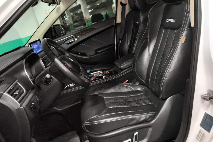 Used Dongfeng Fengon 580 2017 1.5T CVT Smart Style Model
