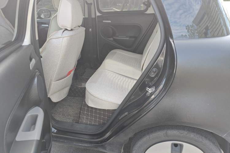 Used ORA Black Cat 2019 301km Standard Edition Left Rear Seat