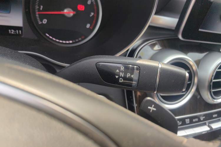 Used Mercedes-Benz C-Class 2016 C 200 L Gear Lever