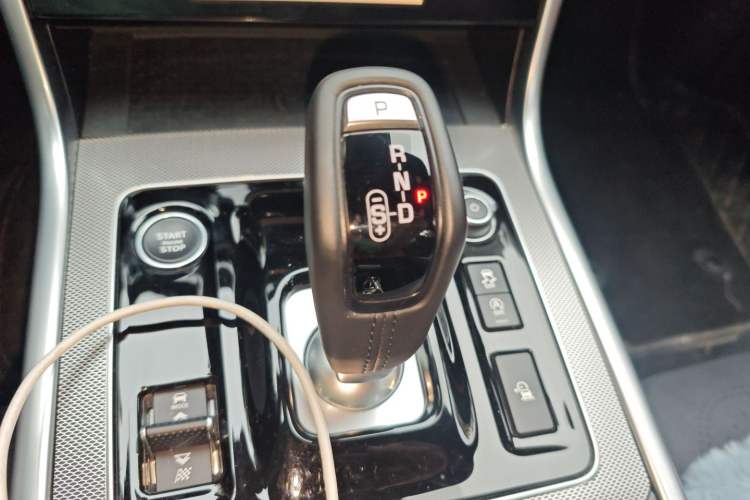 Used Jaguar XEL 2024 2.0T 250 PS R-DYNAMIC S Advanced Sport Edition
