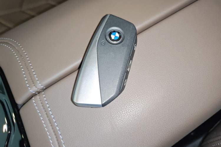 Used BMW i5 2024 eDrive 35L Luxury Package
