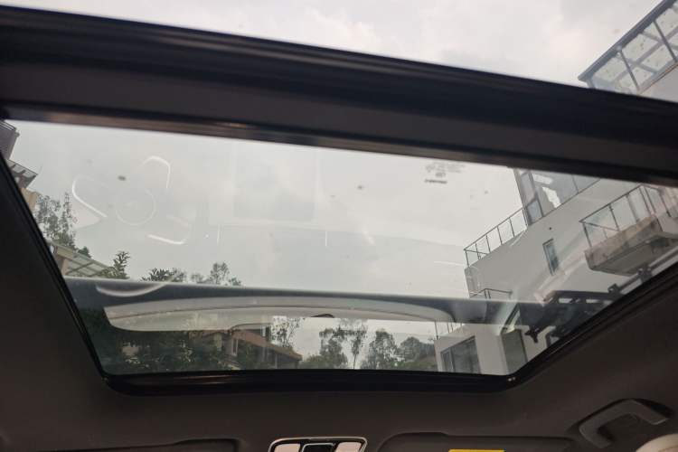 Used Li Auto ONE 2020 Extended-Range 6-Seater Version
