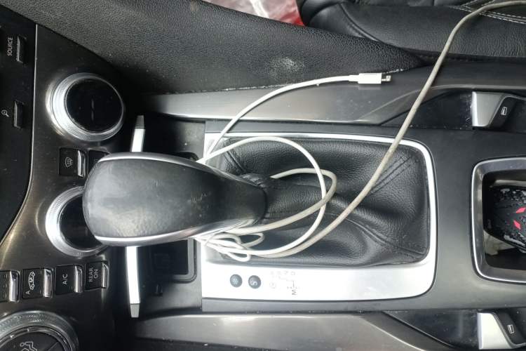 Used DS 5 2014 1.6T Luxury Edition THP160
