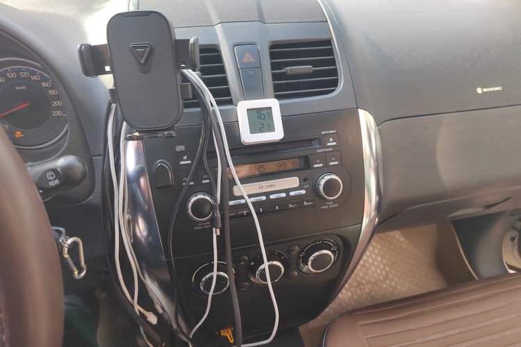 Used Suzuki SX4 2013 1.6L Automatic CoolRide Model
