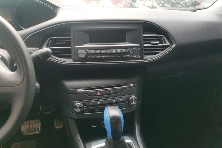 Used Peugeot 308S 2015 1.2T Automatic Shangchi Edition