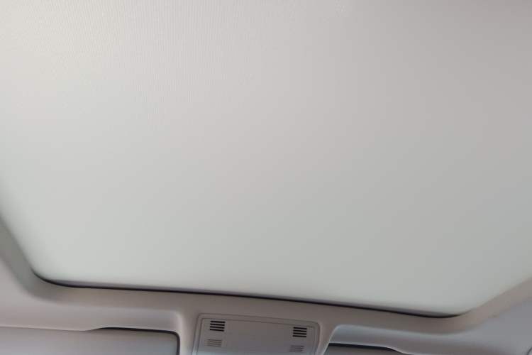 Used Volkswagen Tayron GTE Plug-in Hybrid 2023 280TSI Luxury Plus Advanced Edition
