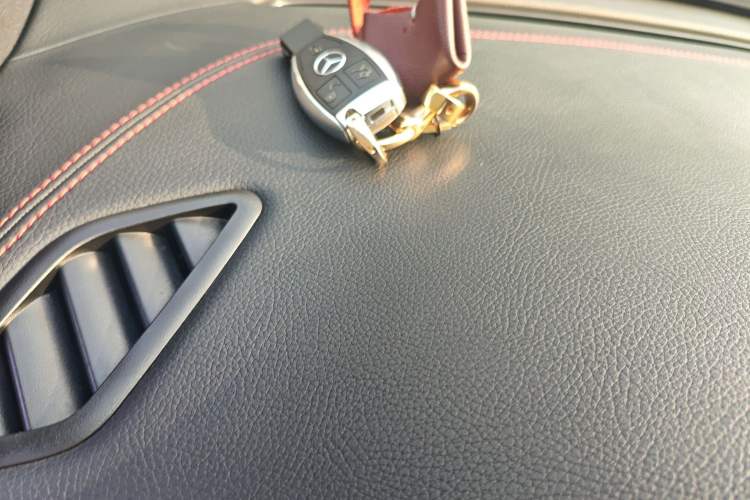 Used Mercedes-Benz GLA AMG 2017 Facelifted AMG GLA 45 4MATIC Vehicle Key