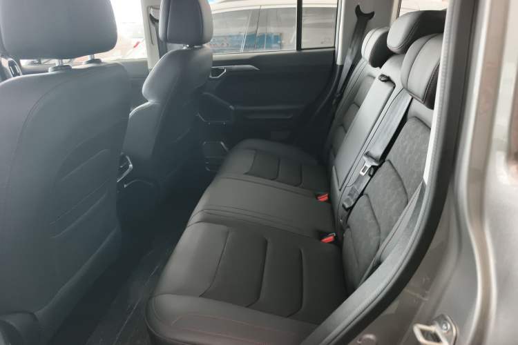 Used JETOUR Shanhai Traveler C-DM 2024 C-DM 129KM Wilderness Edition