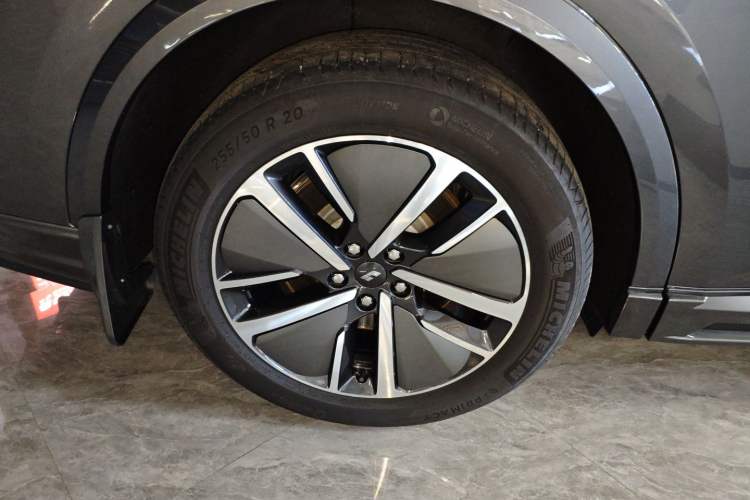 Used Li Auto L8 2024 Max
