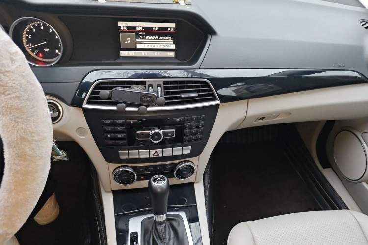 Used Mercedes-Benz C-Class 2013 C 180 CGI Classic