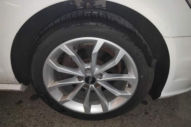 Used Audi A6L 2016 TFSI Technology Edition Right Front Wheel Hub
