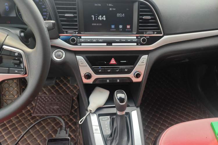 Used Hyundai Elantra (6th Generation / Lingdong) 2016 1.6L Automatic ZhiXuan · Youth Edition