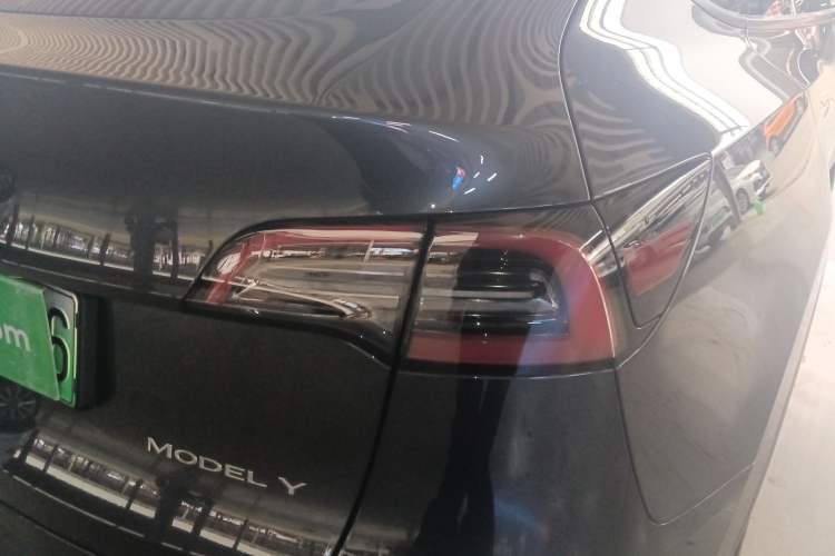 Used Tesla Model Y 2024 Rear-Wheel-Drive Version