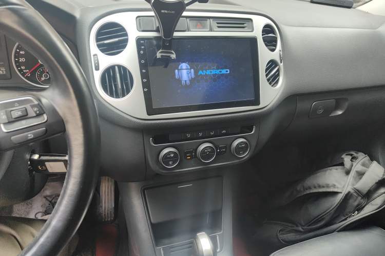 Used Volkswagen Tiguan 2014 1.8TSI Automatic 2WD 30th Anniversary Edition
