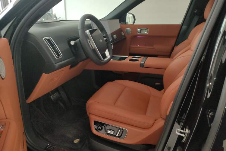 Used Li Auto L8 2023 Air model