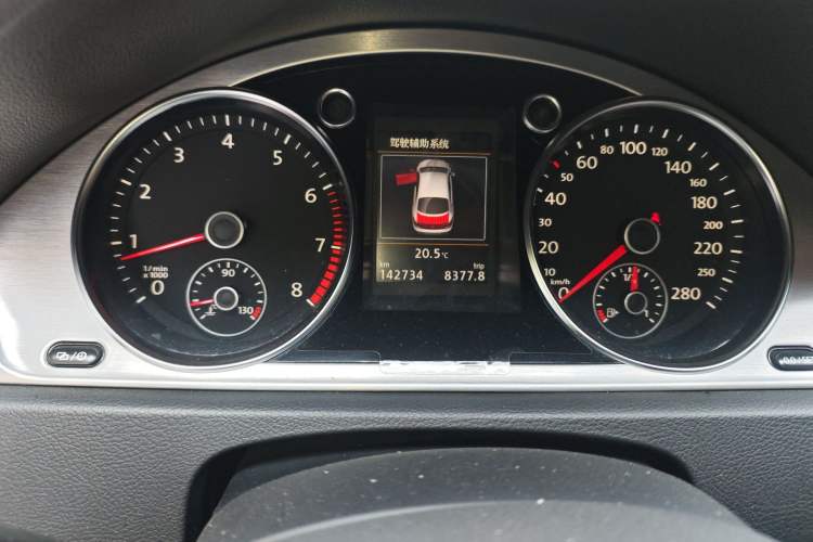 Used Volkswagen FAW-Volkswagen CC 2015 1.8TSI Luxury Model
