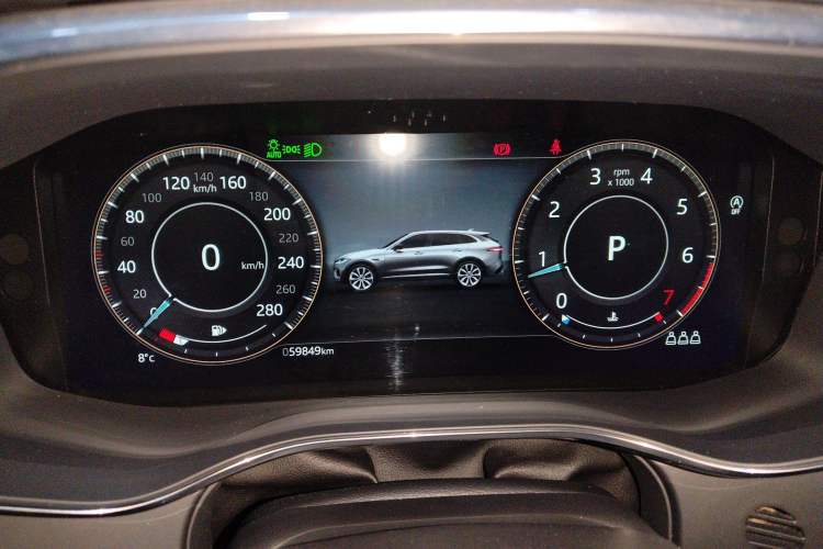 Used Jaguar F-PACE 2021 250 PS R-Dynamic S
