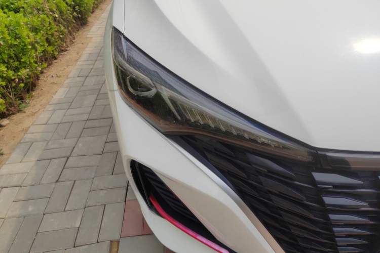 Used CHANGAN Eado 2022 PLUS Blue Whale NE 1.4T GDI DCT Prestige Edition Exterior 6