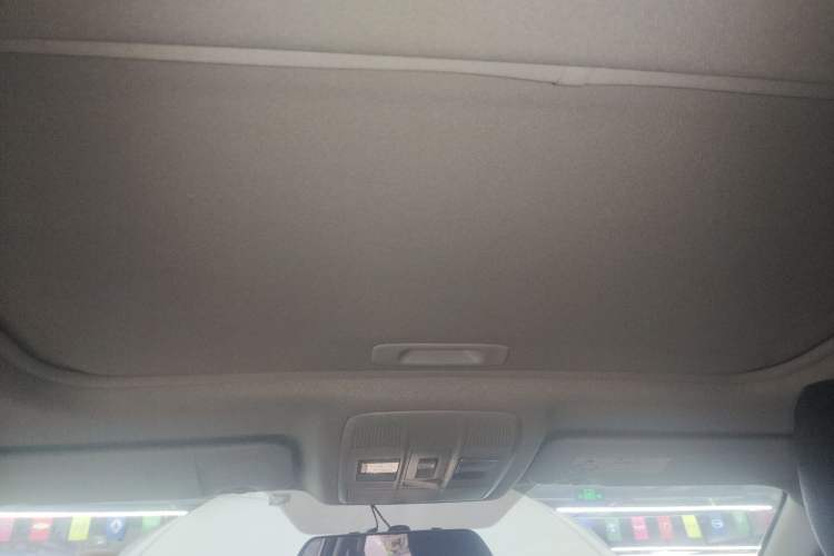 Used Mazda 3 Axela 2017 Hatchback 2.0L Automatic Luxury Model Emission Standard China V