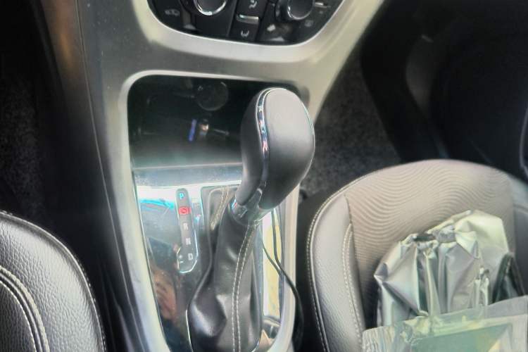 Used Buick GT 2010 XT 1.6L Automatic Fashion Edition