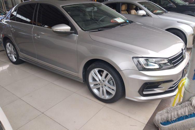 Used Volkswagen Sagitar 2018 280TSI DSG Ignite Edition
