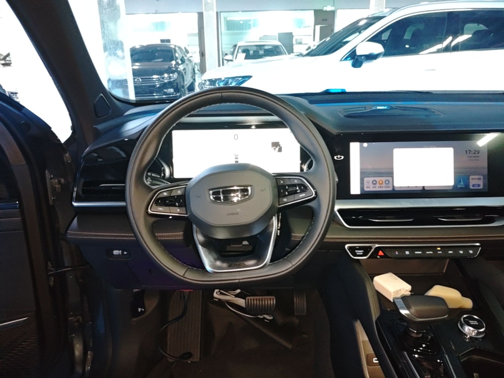 Geely Auto Monjaro L 2024 2.0TD DCT EVO Two-Wheel Drive Long-Range Version — снимка 15