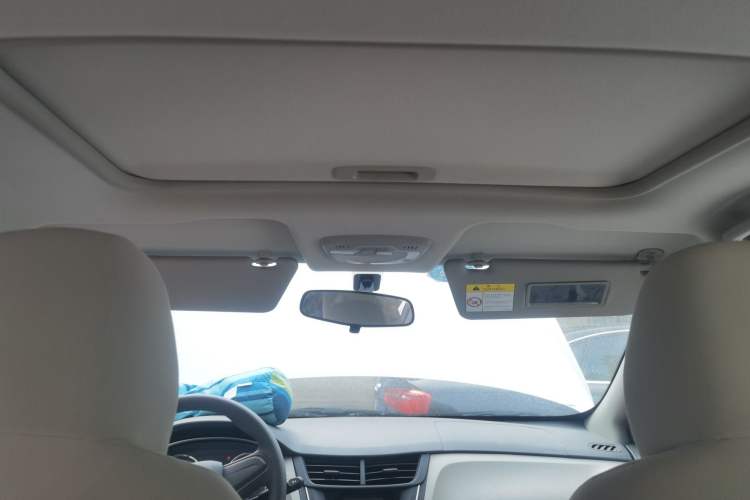 Used Chevrolet Sail 2015 Sail 3 1.5L Manual with Ideal Sunroof Edition