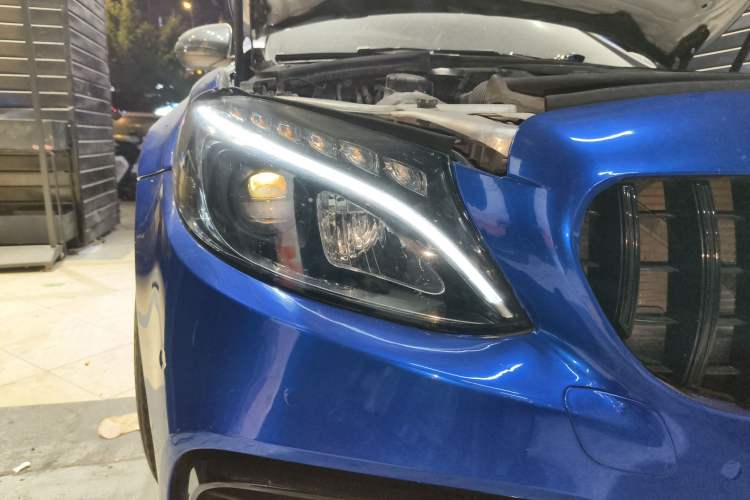 Used Mercedes-Benz C-Class 2018 C 200 L Right Front Headlight