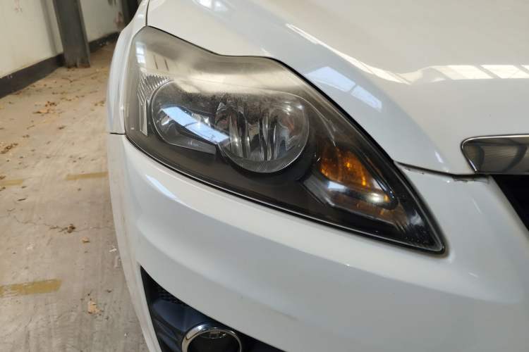 Used Ford Focus 2011 Hatchback 1.8L Automatic Fashion Edition