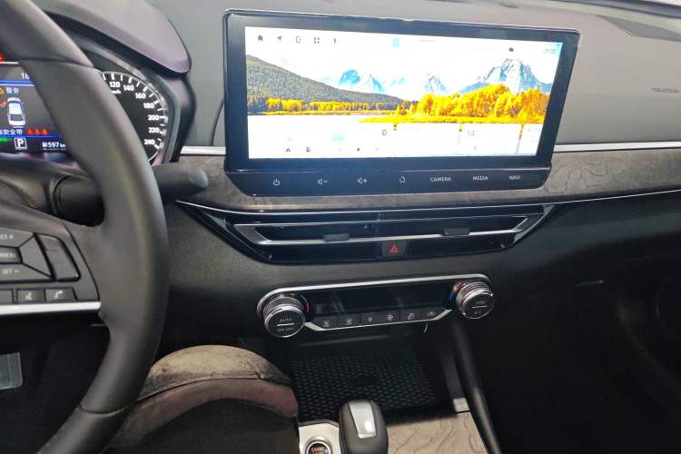 Used Nissan Teana 2022 2.0L XL-TLS Enjoyment Edition Audio And AC Panel