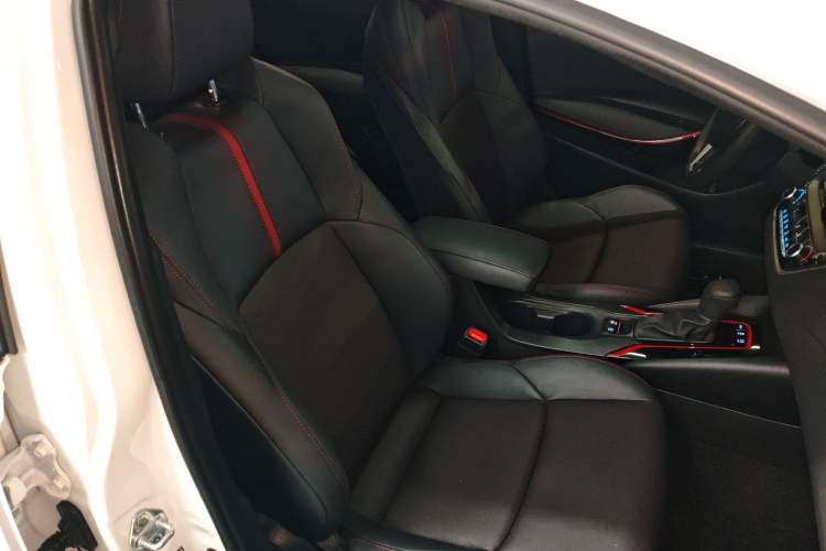 Used Toyota Levin 2022 185T CVT Sport Edition Right Front Seat