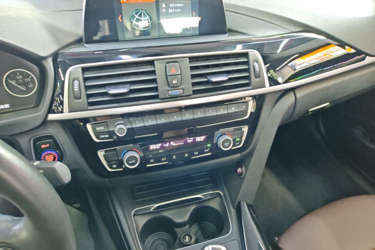 Used BMW 3 Series 2018 320Li Fashion Model