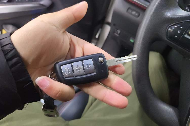 Used Nissan Lannia 2016 1.6L CVT Cool Edition
