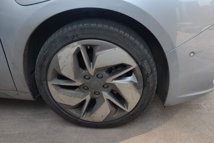 Used Geometry A 2019 Upgraded Model High-Performance Standard Range Power Cube Version