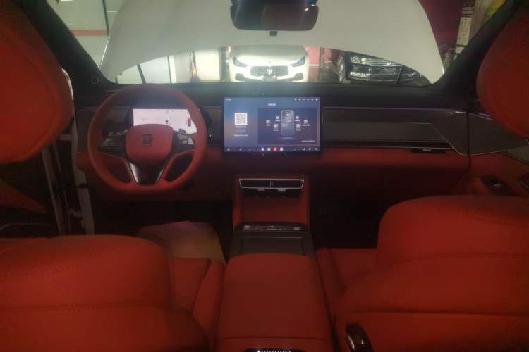 Used BYD Tang L 2025 DM 200KM Four-Wheel Drive LiDAR Flagship Model Center Console