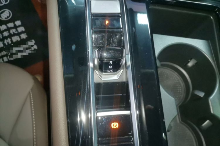 Used Volkswagen Viloran 2024 330TSI Luxury Edition