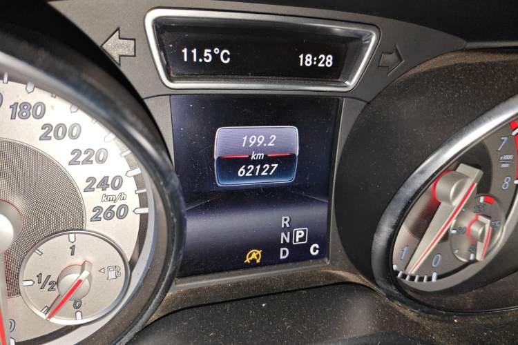 Used Mercedes-Benz GLA 2016 GLA 200 Fashion Model
