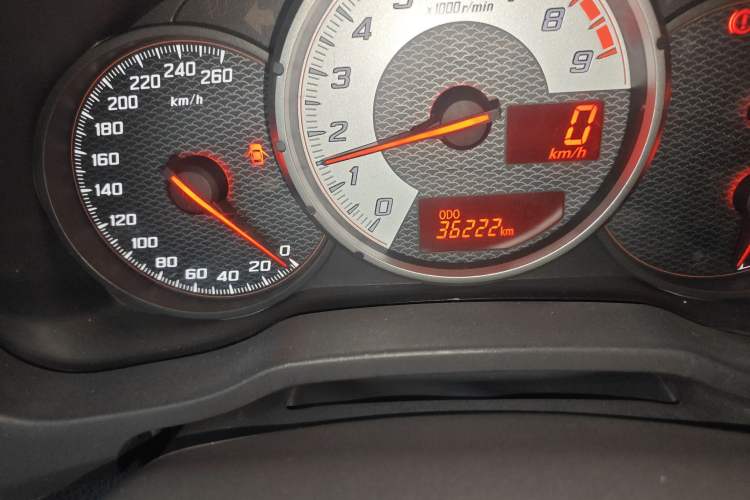 Used Toyota 86 2013 2.0L Manual Luxury Version
