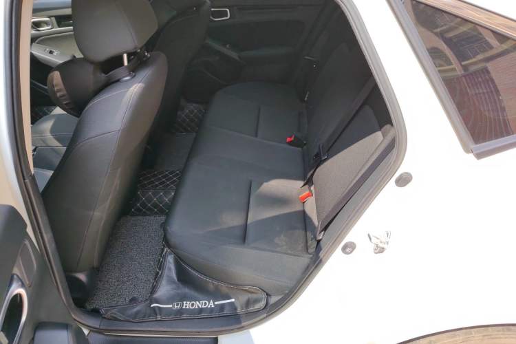 Used Honda Civic 2023 240TURBO CVT Dynamic · Center Stage Special Edition