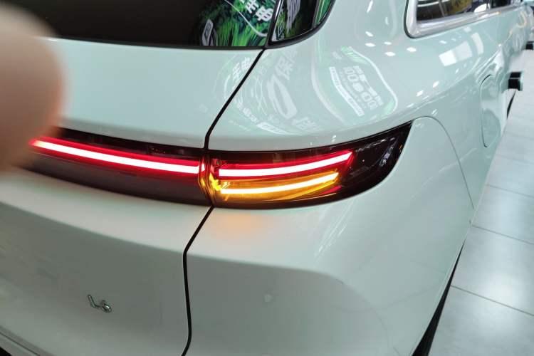 Used Li Auto L6 2025 Pro Smart Refresh Edition Right Rear Taillight