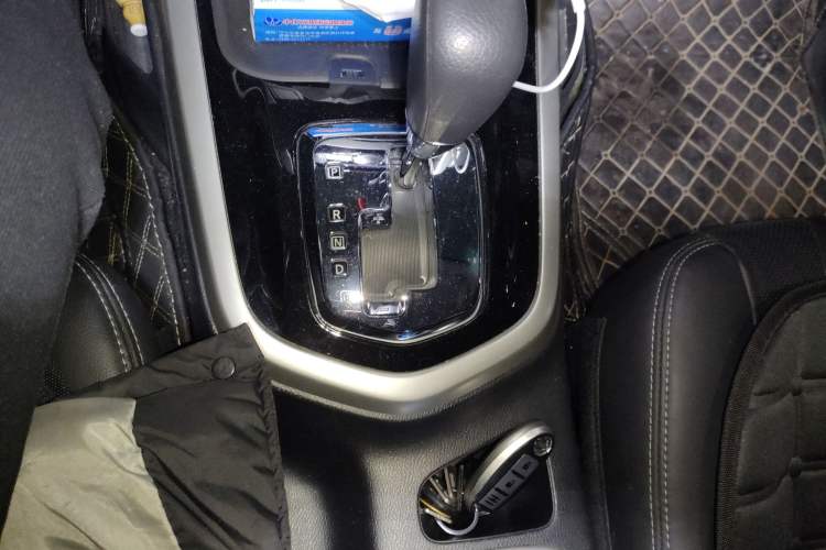 Used Nissan Terra 2020 2.5L XL Upper Automatic Two-Wheel Drive Luxury Edition Gear Lever