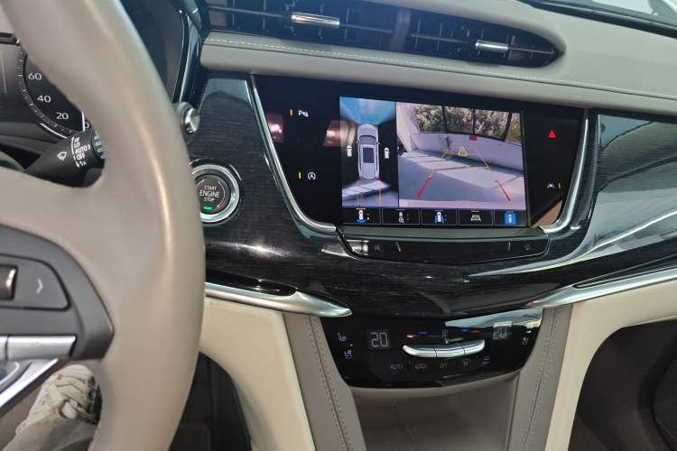 Used Cadillac XT6 2022 2.0T Six-Seater Four-Wheel Drive Luxury Version
