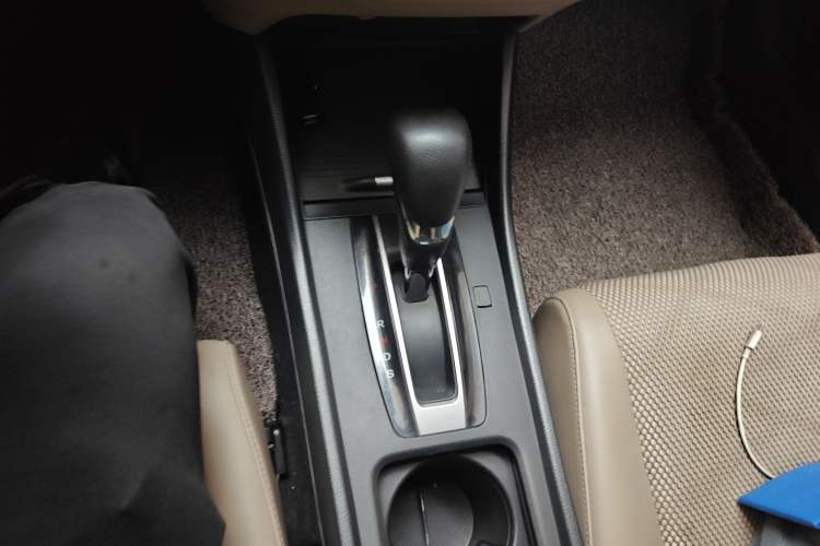 Used Honda Jade 2014 1.8L Automatic Comfort Elite Version 5 Seats