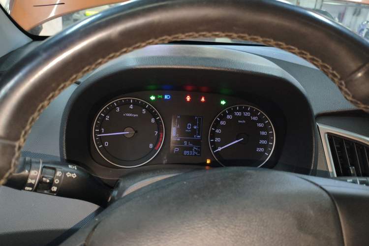 Used Hyundai ix25 2015 1.6L Automatic Two-Wheel Drive Smart GLS Trim