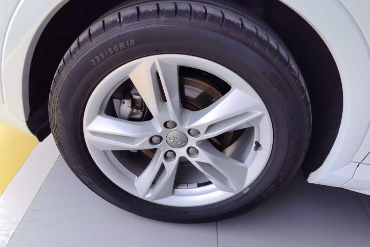 Used Audi Q3 2017 30 TFSI Fashion Model