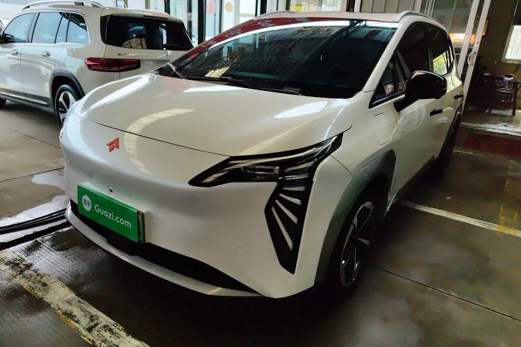 Used AION Y 2023 Plus 510 Smart Edition