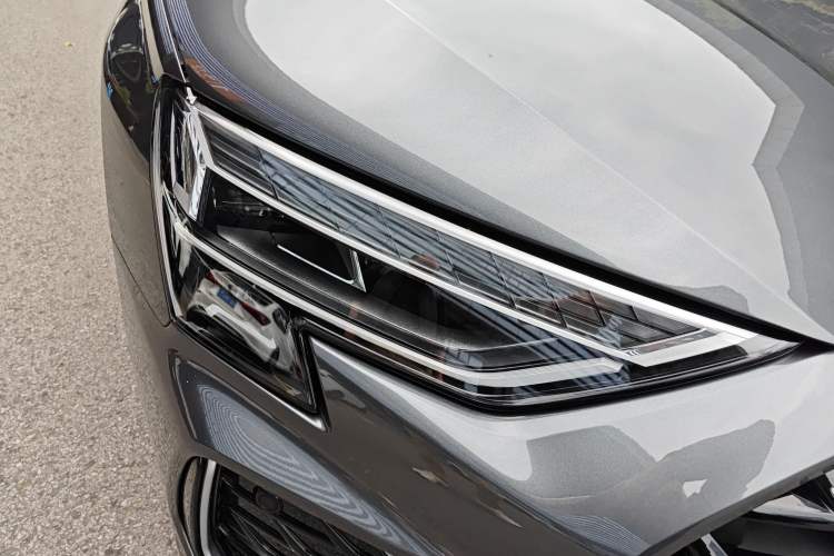 Used Audi A3 2026 Sportback 35 TFSI Prestige Edition Right Front Headlight